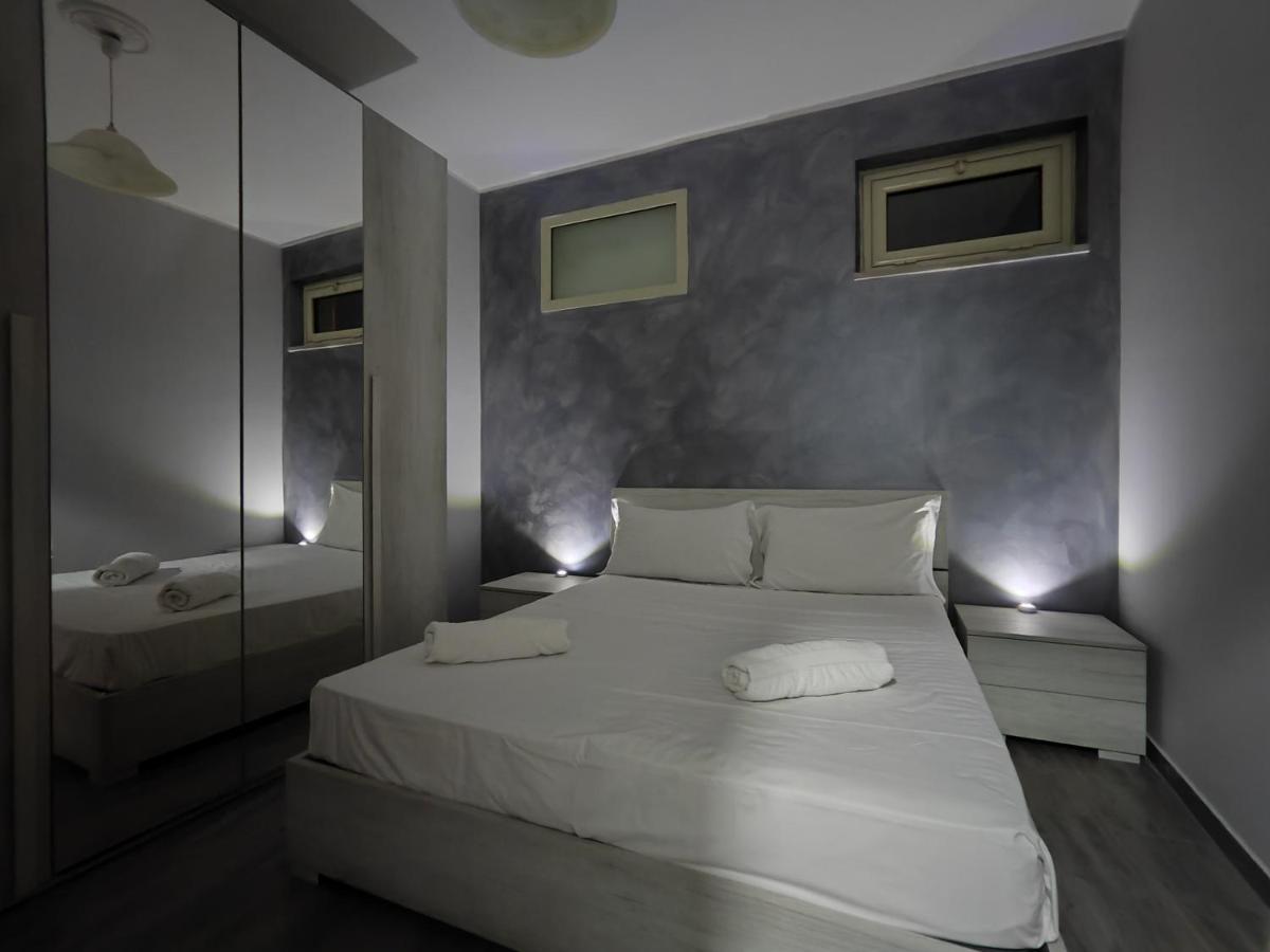Sicily Travel Apartment'S 2 Giardini Naxos Eksteriør billede